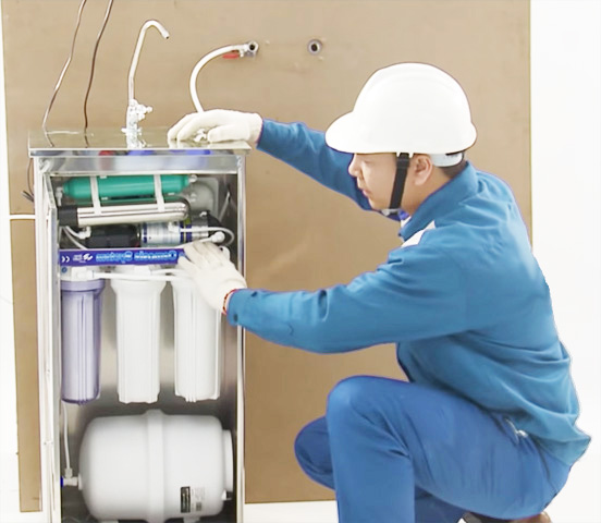 Dịch vụ sửa máy lọc nước uống RO tại nhà ở TPHCM