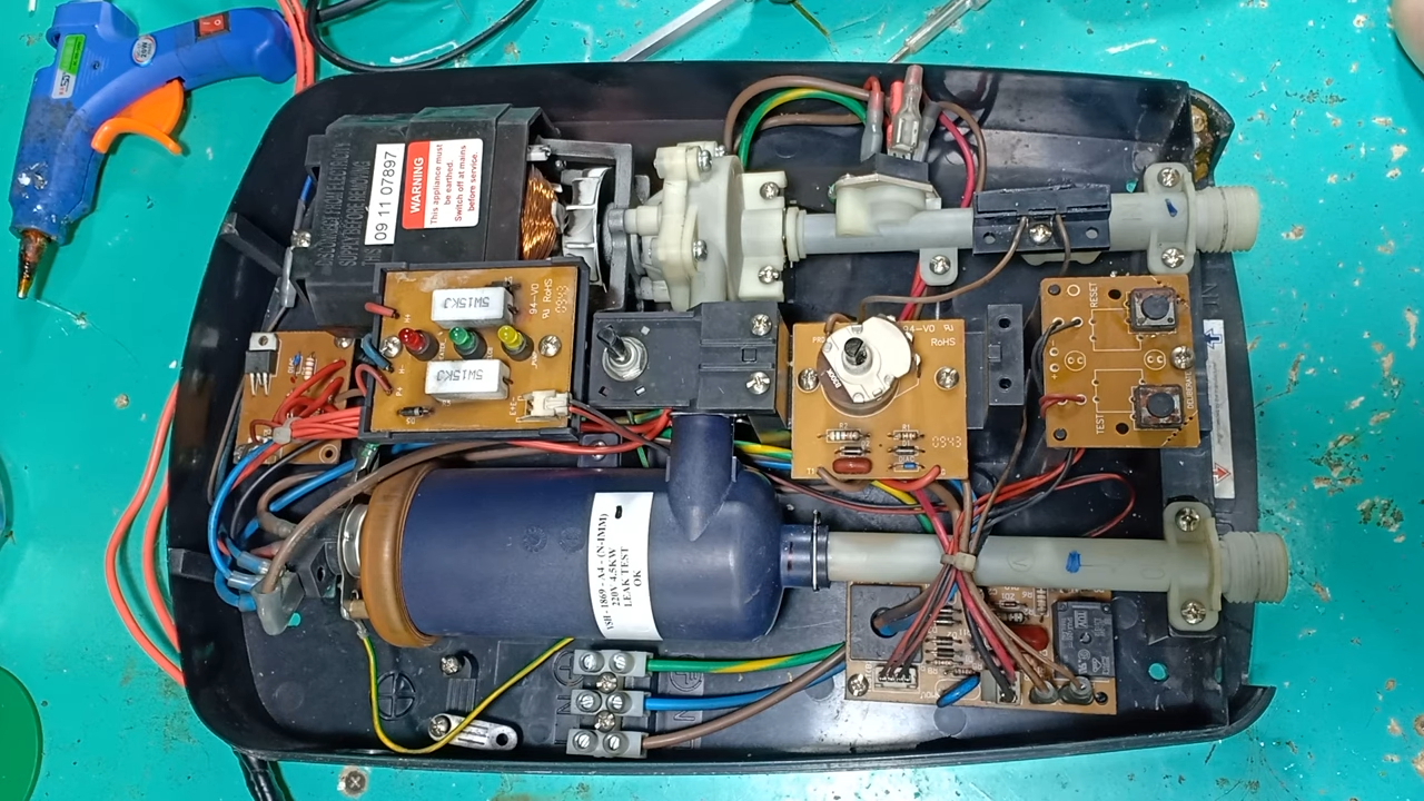 Ưu Điểm Khi Chọn Dịch Vụ Sửa Máy Nước Nóng Tại Điện Lạnh Chợ Lớn