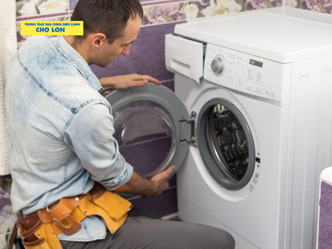 Bảo trì máy giặt Hitachi định kỳ