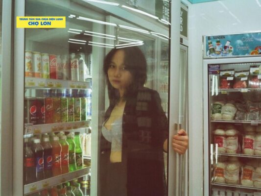 Dịch vụ vệ sinh tủ lạnh quận Phú Nhuận