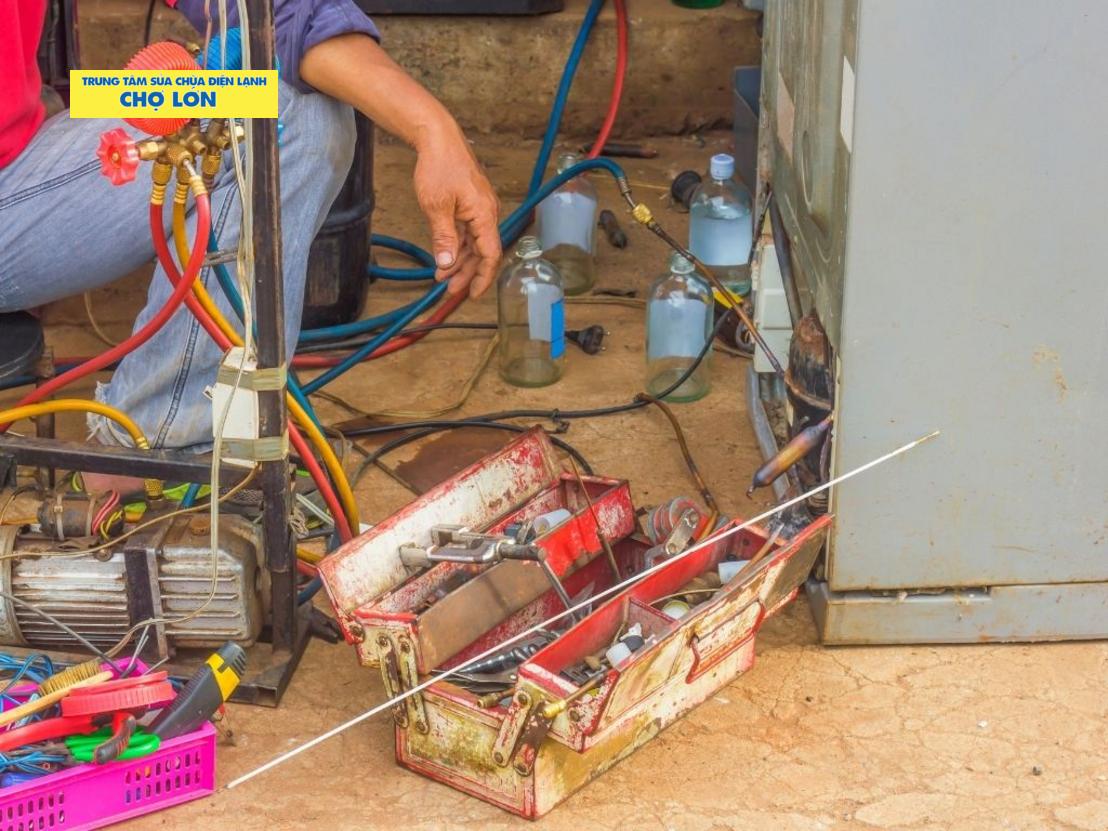 Kiểm tra tủ lạnh hỏng tại quận 8