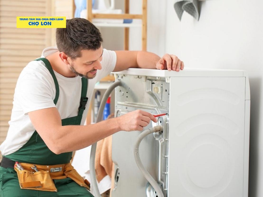 Thay linh kiện máy giặt Quận 3