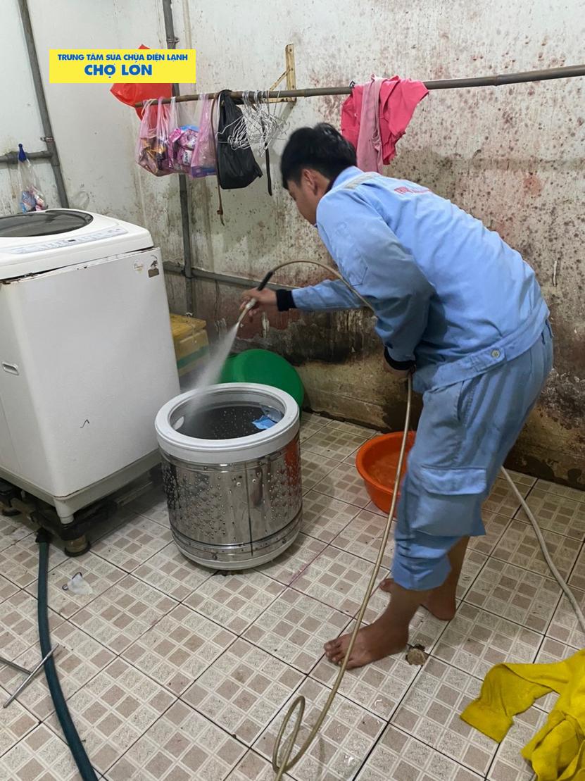 Vệ sinh máy giặt LG hiệu quả