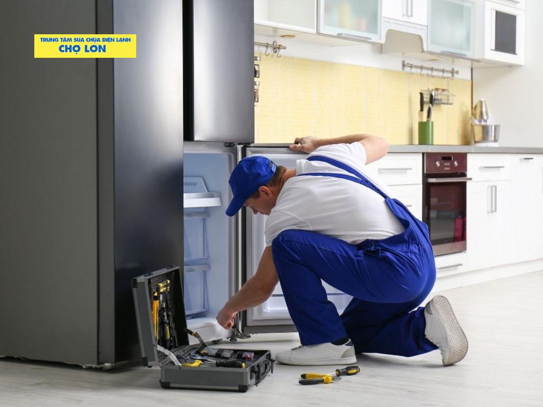 Vệ sinh tủ lạnh tăng hiệu suất làm lạnh